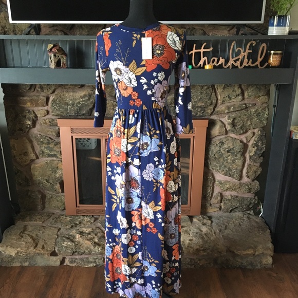 GORGEOUS Floral Maxi Dress - Sweet Salt - Picture 4 of 7